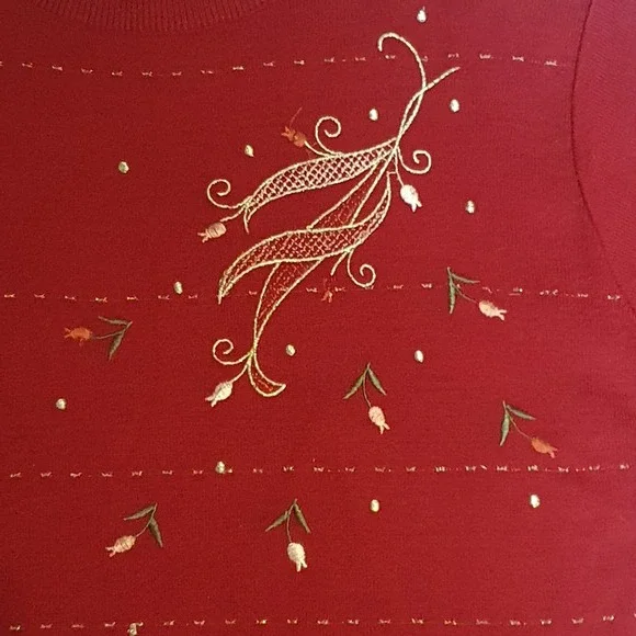 Size 10-12 Vintage Wool Blend Dark Red & Gold Embroidered Jumper - Picture 2 of 9